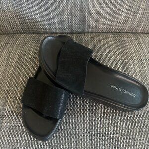 Donald Pliner Slides